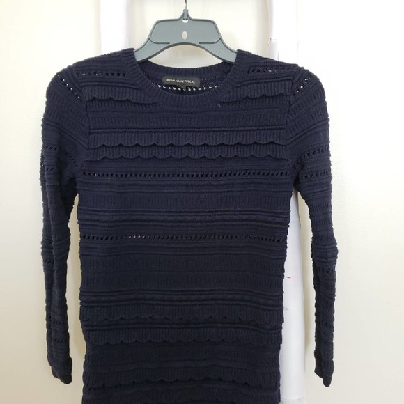 Banana Republic Ruffled Navy Blue Sweater Sz XS - Picture 1 of 4